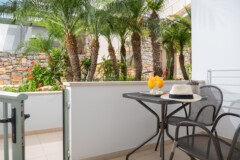 balcony suite ground floor