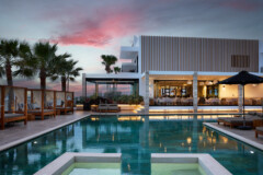 Lango_Pool
