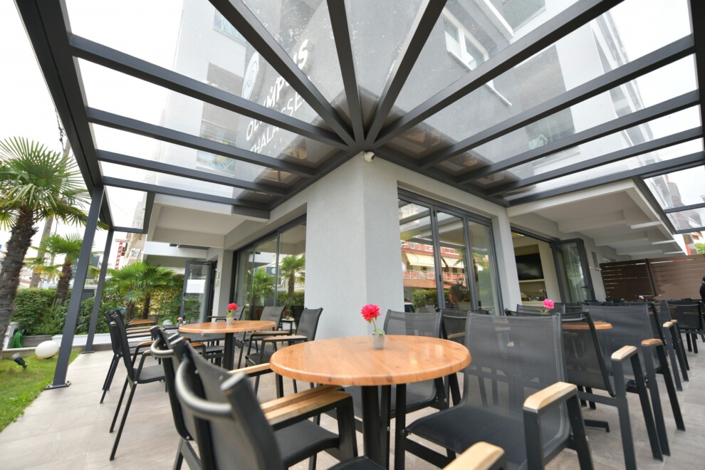 Restaurant terrace